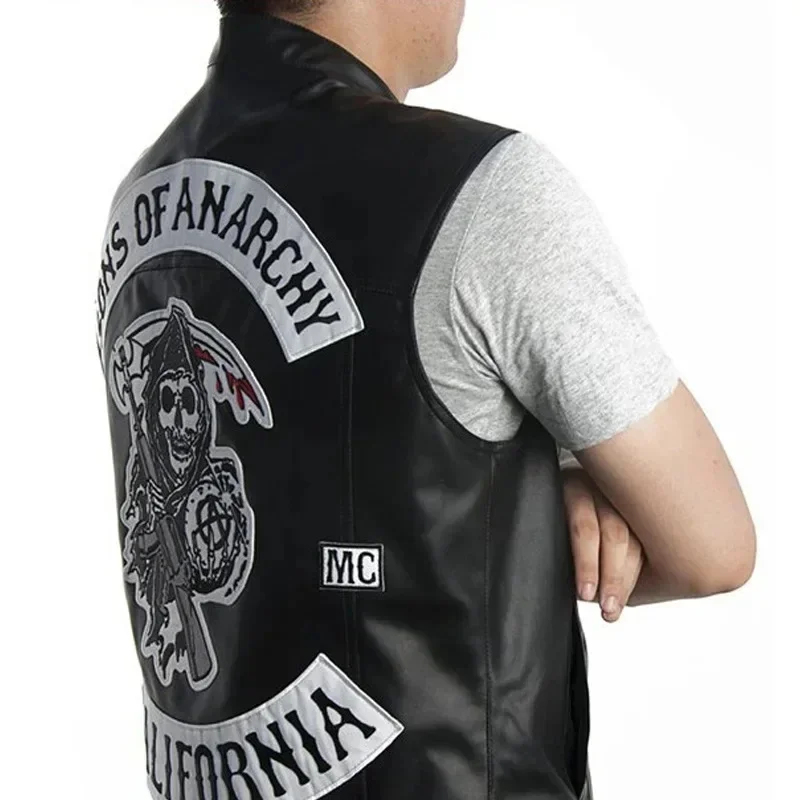 Gilet in Pelle PU ABC123 da Uo - Embroidery Jacket recensione e prezzo