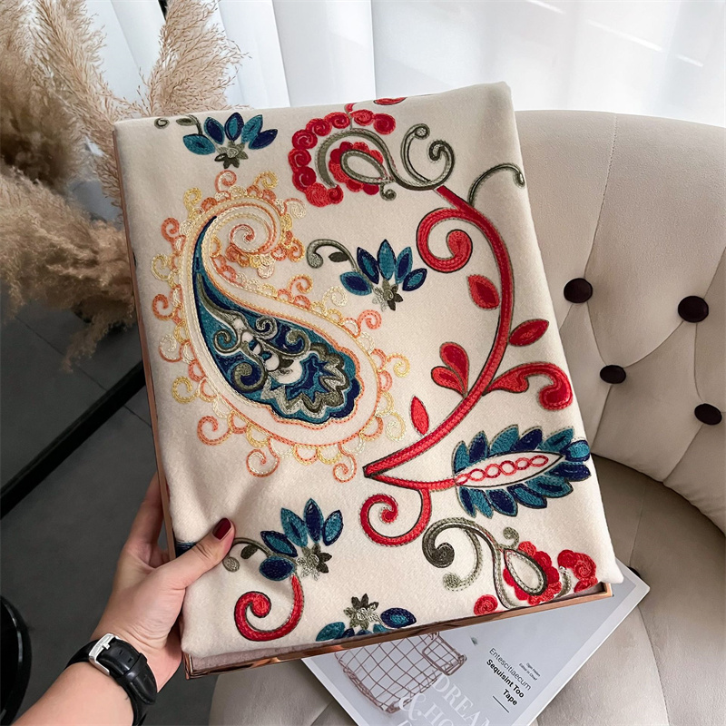 2024 moda sciarpa inverno scia - Embroidery Pashmina recensione e prezzo