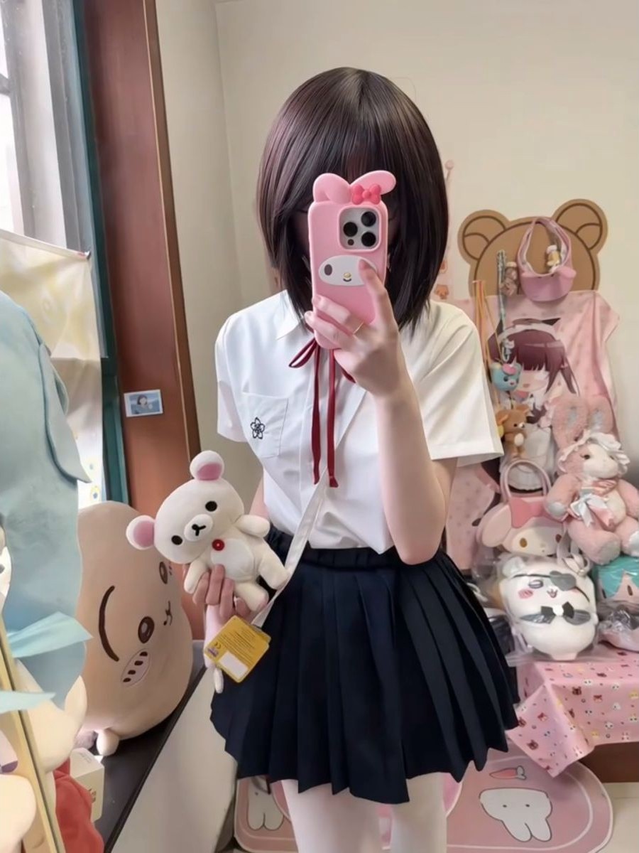 Completo Estivo con Ricamo Sak - Embroidery Uniforms recensione e prezzo