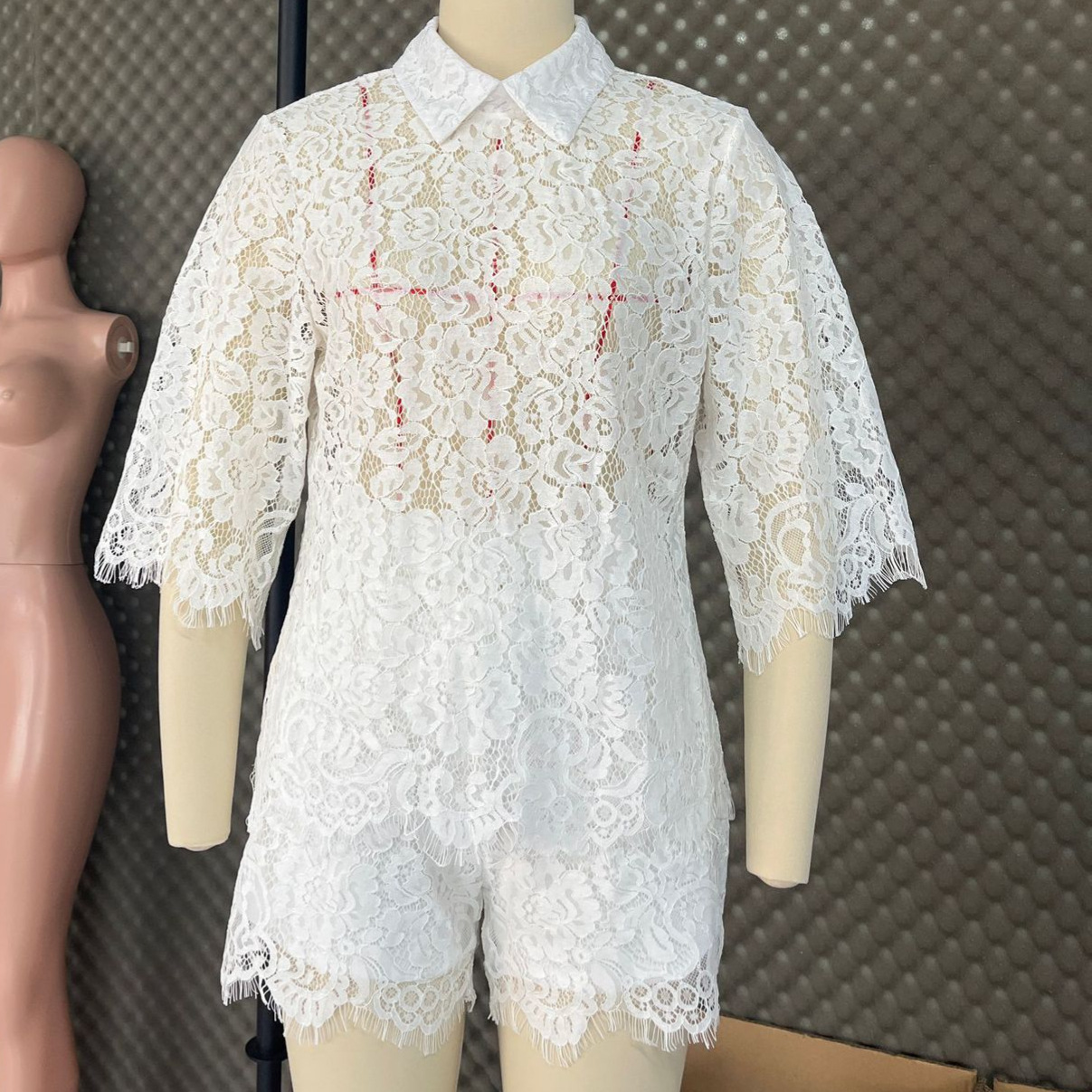 Completo Estivo Sexy con Short - Embroidery Uniforms recensione e prezzo